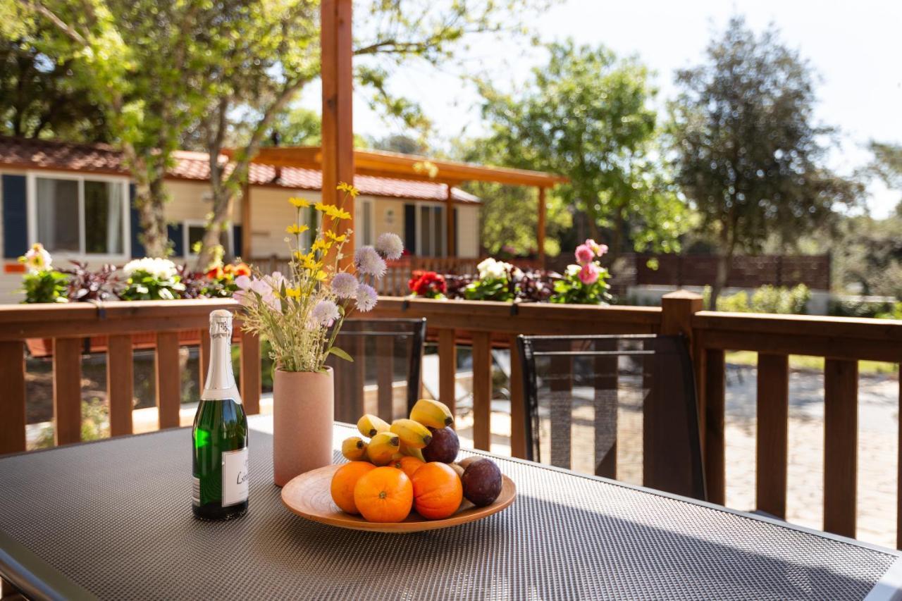 רוביני Mobile Homes Camp Green Garden Vestar מראה חיצוני תמונה